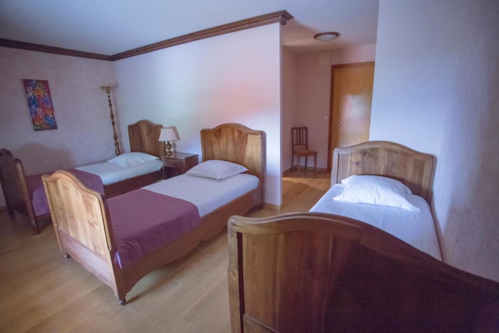 Отель Le Bonheur Dans Le Pre Lucinges Номер фото